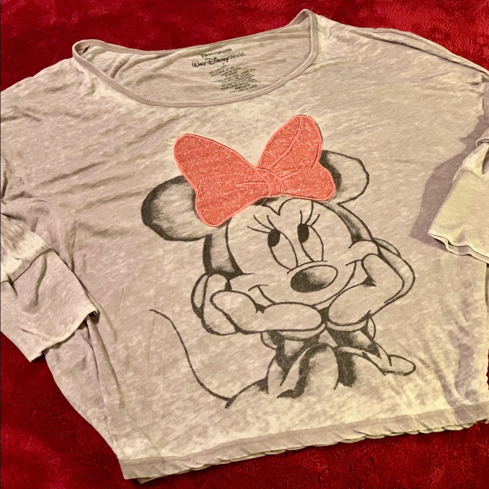 | (Sale) Authentic Minnie Mouse T•Shirt Disney |